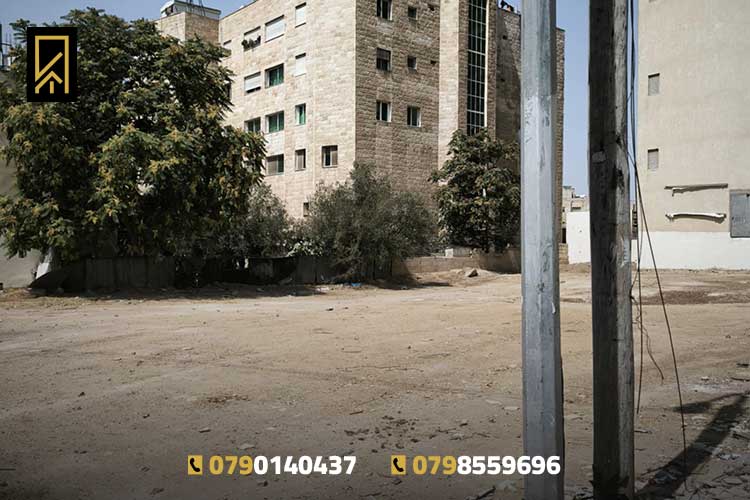 أرض 840 م تجاري للبيع في ابو نصير صهي الفقير بجانب صحارة مول