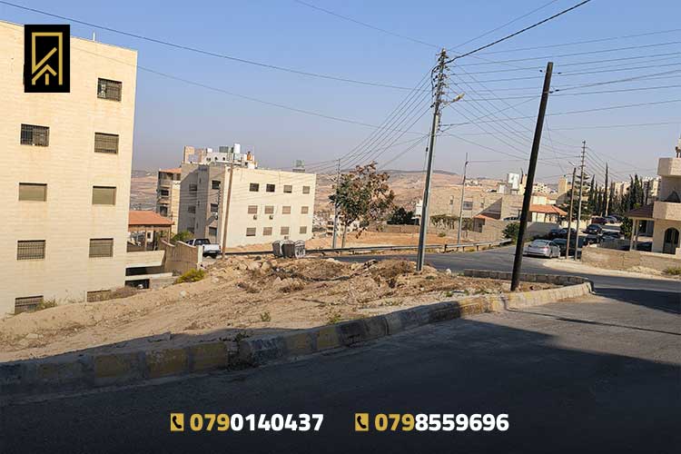 أرض 490 م للبيع في ابو نصير المقرن على شرعين قرب شارع الاردن