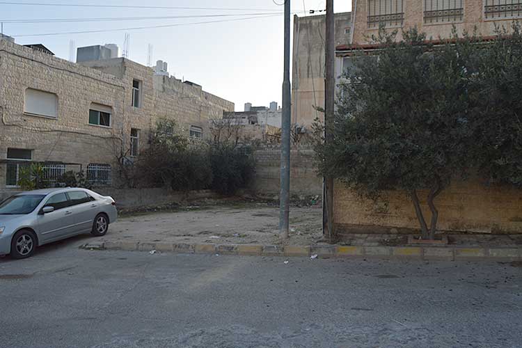 ارض 313 م للبيع في ابو نصير قرب شارع الاردن 