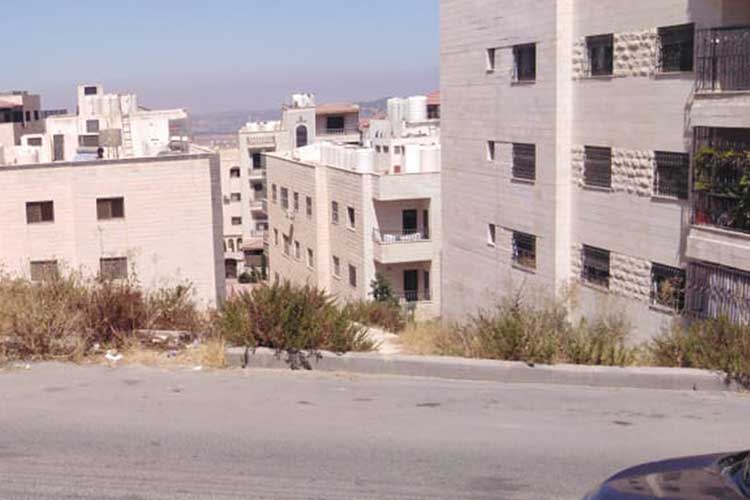 ارض 916 م للبيع في ابونصير المقرن تصلح للاسكان