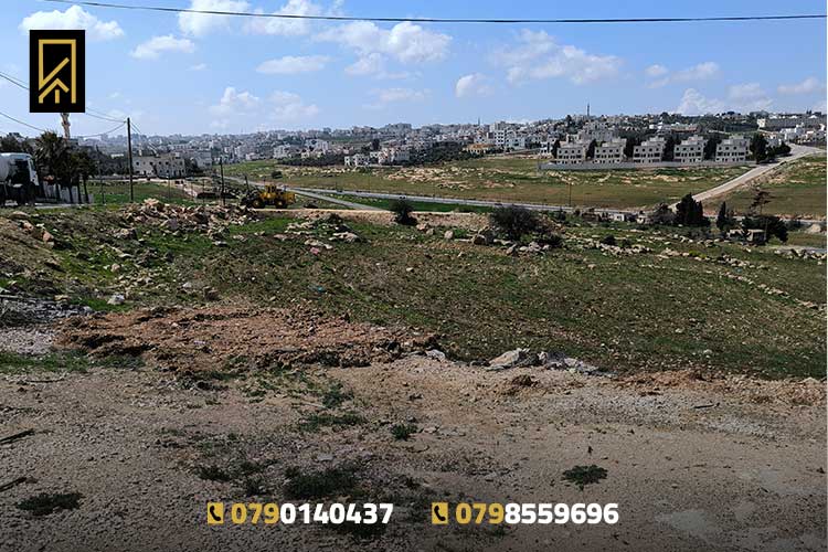 قطعة أرض 750 م للبيع في شفا بدران عيون الذيب على شارعين